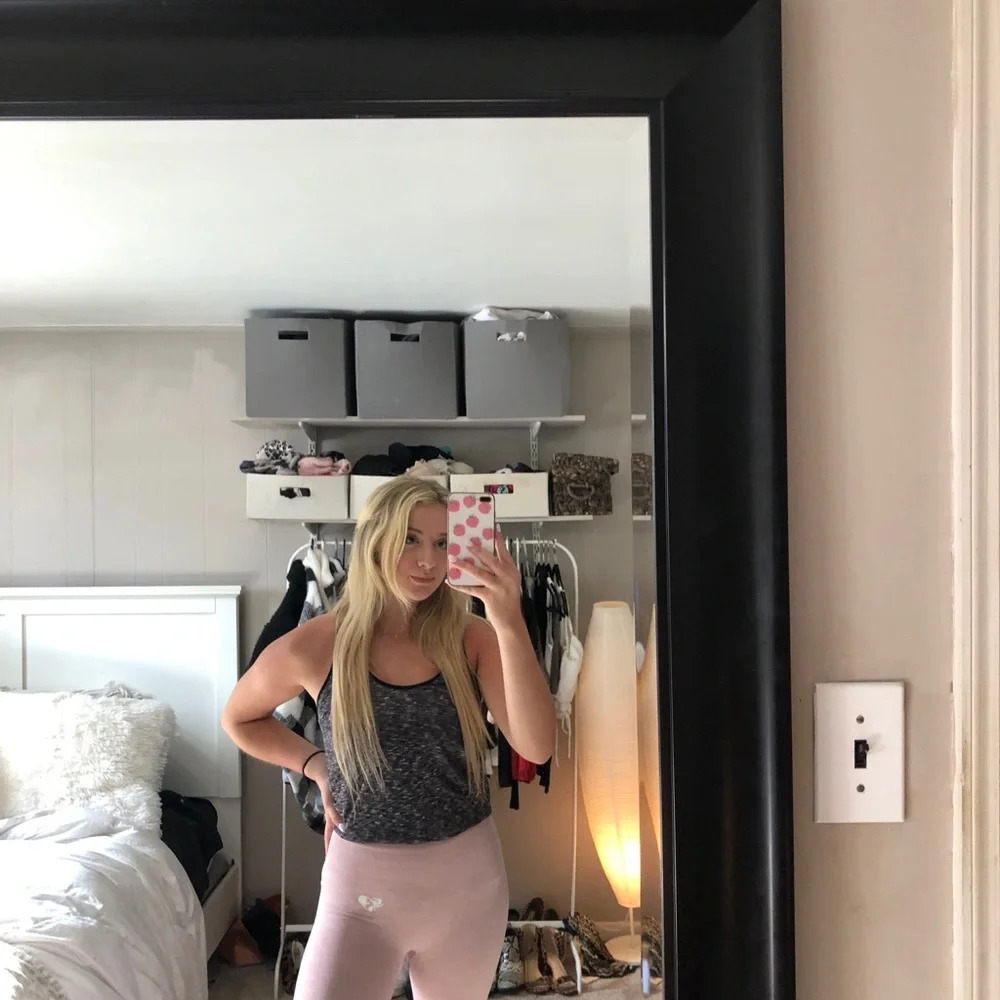 workout top XS - Picture 3 of 10